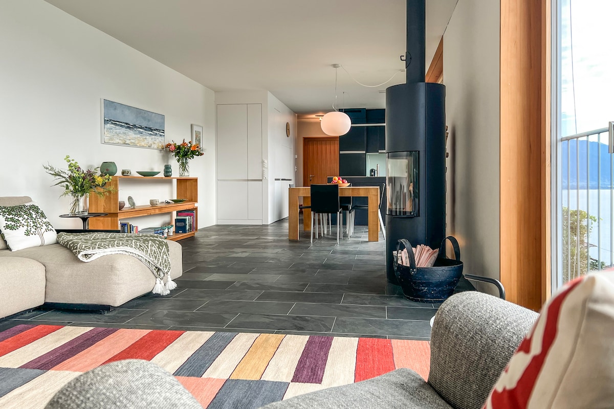 Successful Airbnb property: Casa Giovanni, Traumaussicht, in Brissago