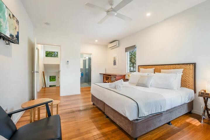 Aaman Villa – Luxury 3 Bedroom Home gallery image 5