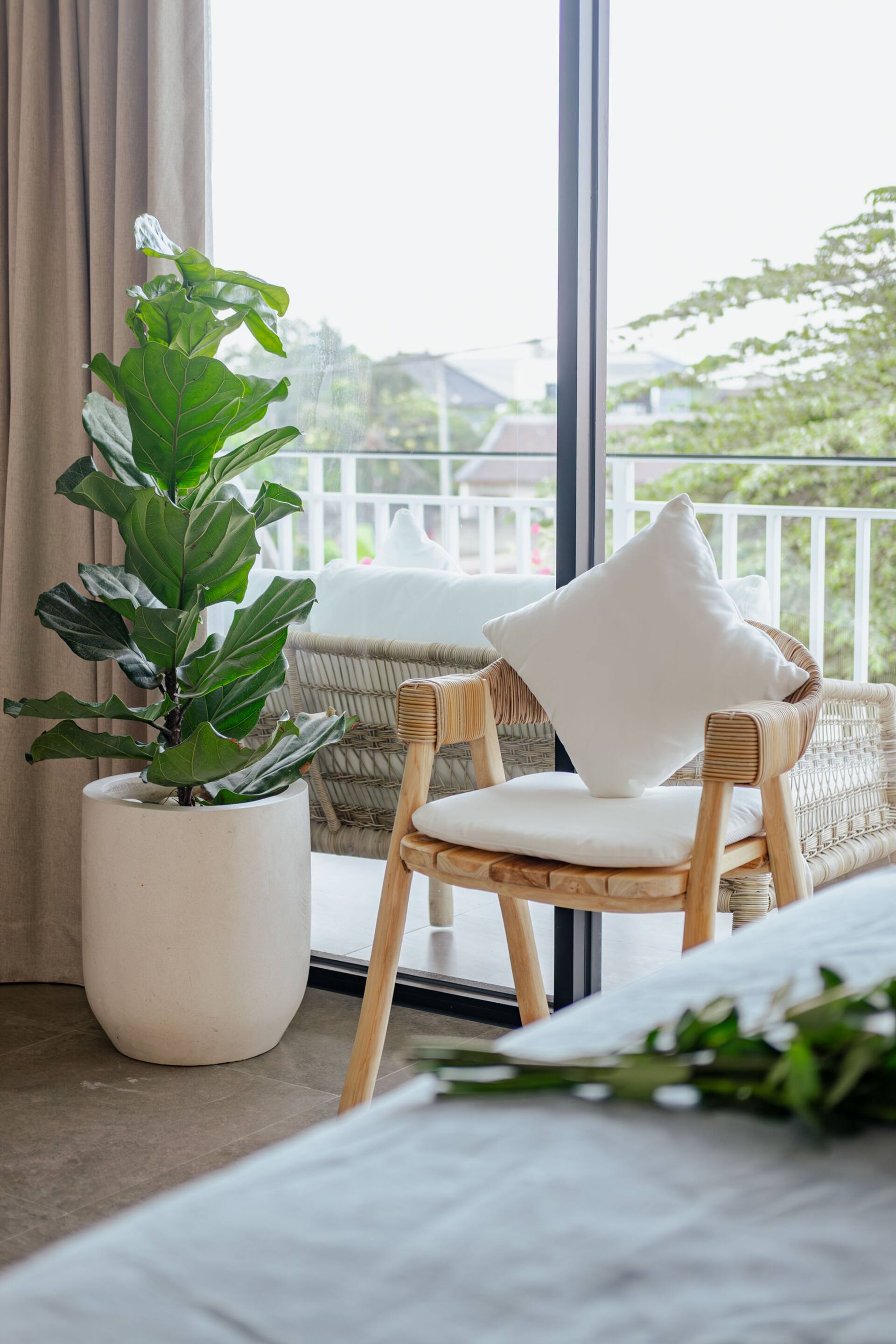 Affordable Poolside Hideaway 1 Bedroom Private Villa in Kerobokan 3