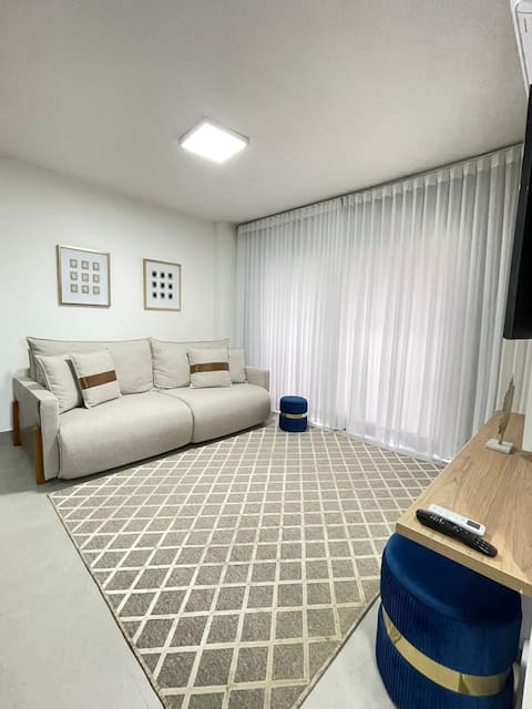 Top Airbnb: Modern Apartment 2/2 Sector Bueno in Goiânia