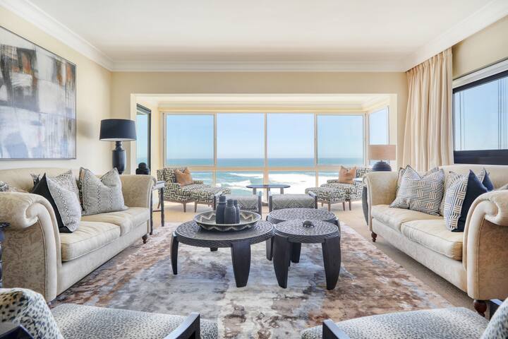 Backup-Power Luxury Bantry Bay Beach Apartment gallery image 2