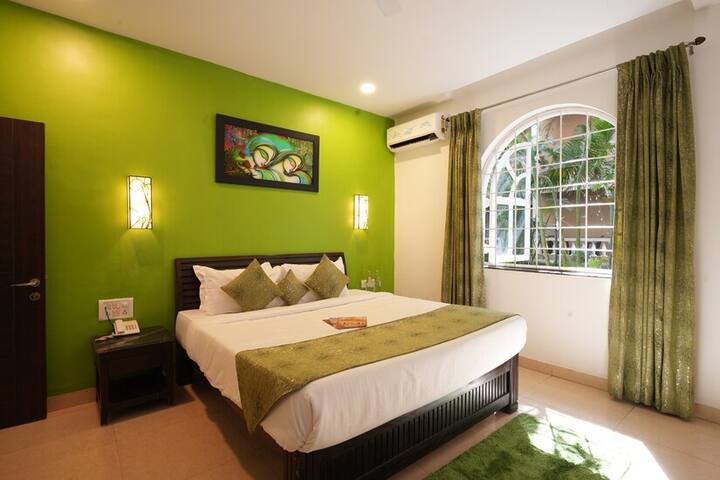 Bedroom 1 image 1