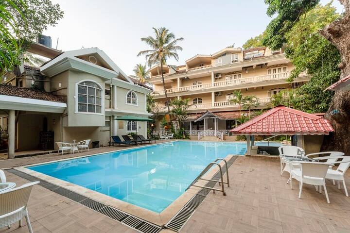 Pool image 1