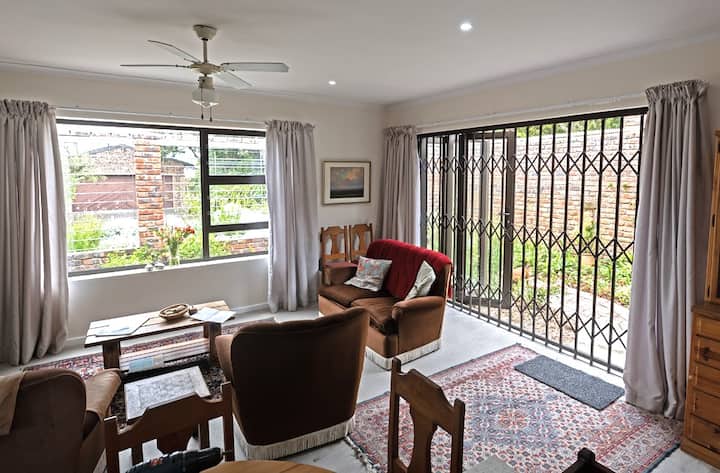 Aloe Cottage - Port Elizabeth