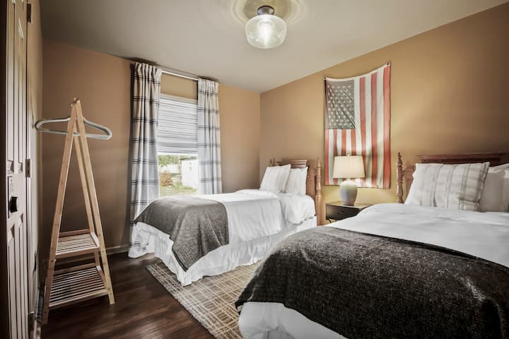 საძინებელი 3