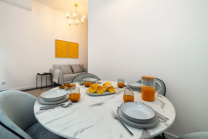 Lisbon Escape Exclusive Downtown Building for Rent gallery image 3