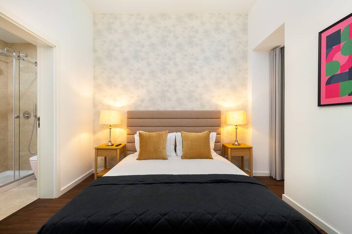 Lisbon Escape Exclusive Downtown Building for Rent gallery image 2