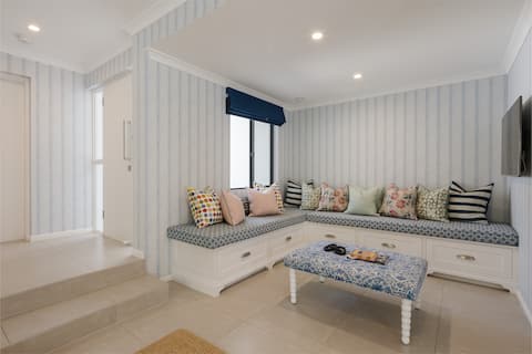 Top performing Airbnb: Babar House in Noosa Heads