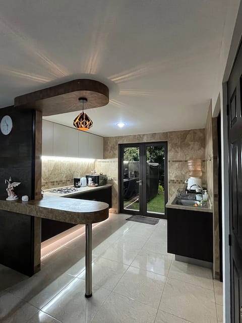 Casa Bambú: Val’Quirico, Volkswagen, Outlet, FINSA