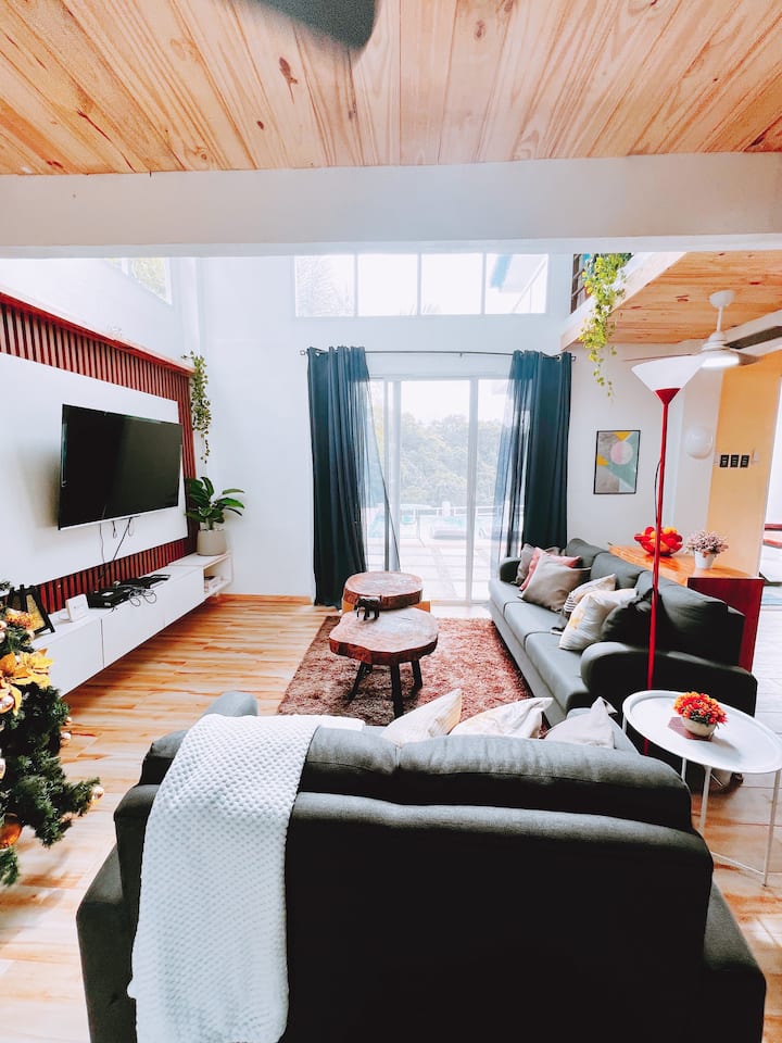 The Bleu Mansion