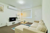 East Albury U2 733- Lynne