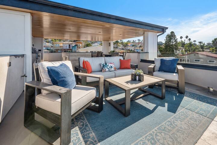 New Modern Home Ocean Views &Spa gallery image 4