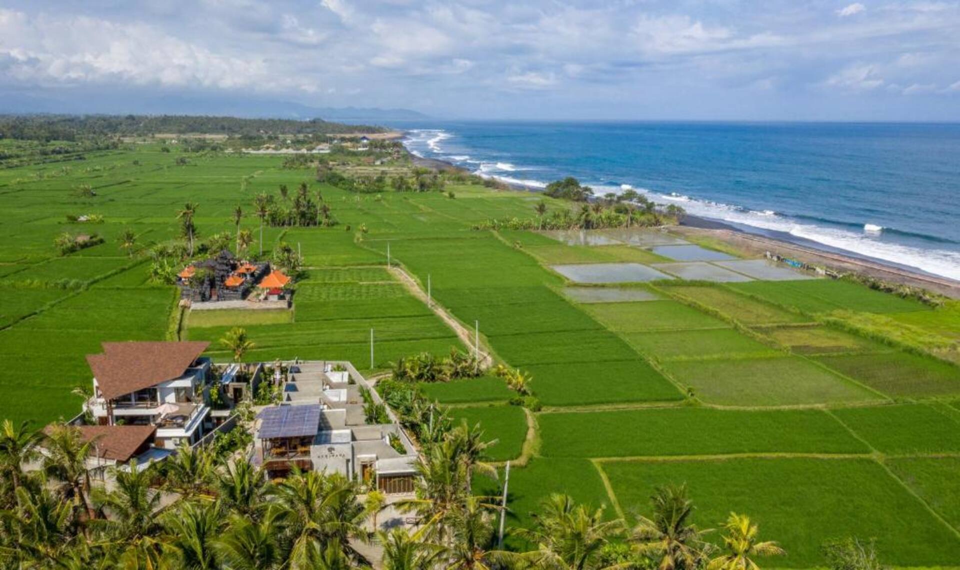 Tranquil Village Hideaway 2 Bedroom Private Villa in Ketewel 3