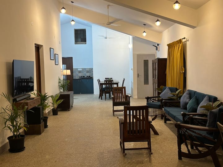 Living room image 1