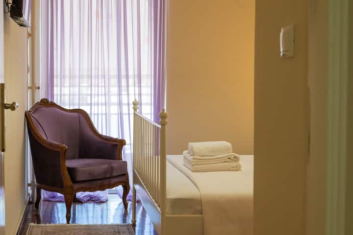 غرفة النوم 1