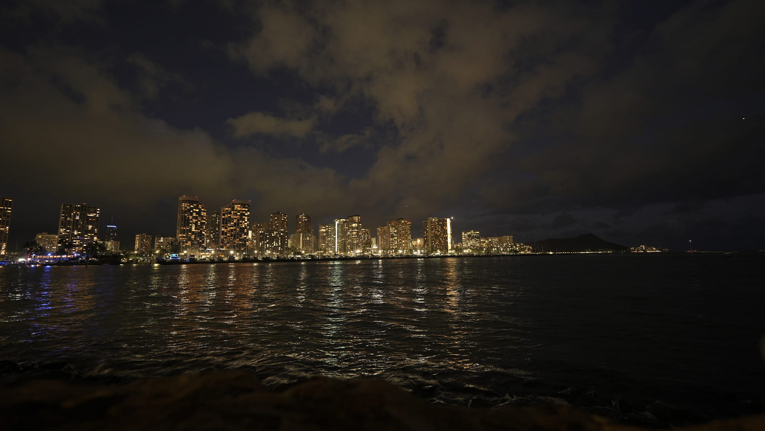 Paradise Studio QueenSize NearAla Wai Canal Scene - Photo 24