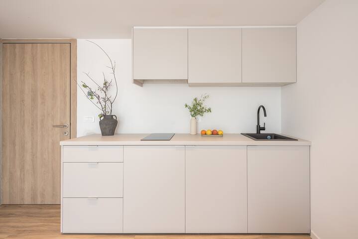 Ceramian-Building of 8 apart gallery image 5