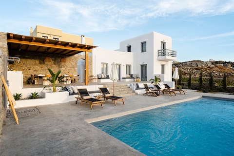 Serenity Sunset Villa, Glinado Naxos, by NaxosVibe