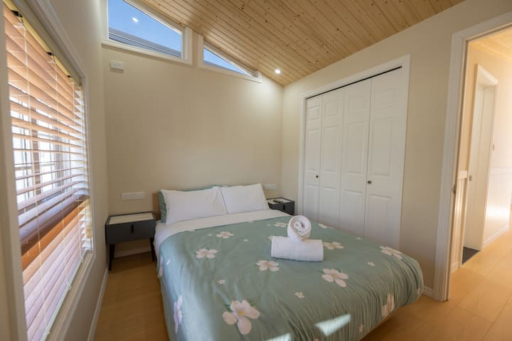 Alpine Studio One Bedroom Sleepout - Lake Tekapo