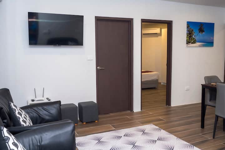 Flat 12 - 2 Master Bedroom - Nadi