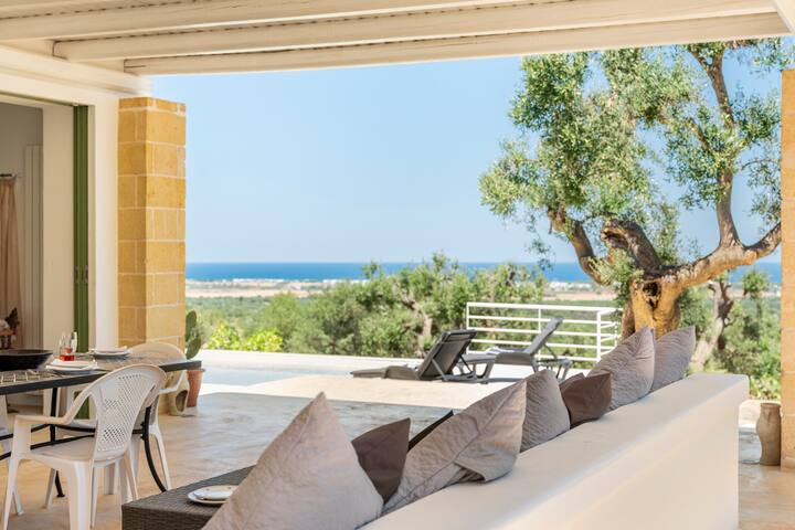 The Peak House gallery image 4