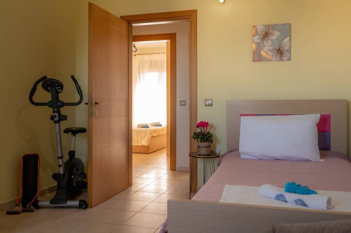 საძინებელი 3