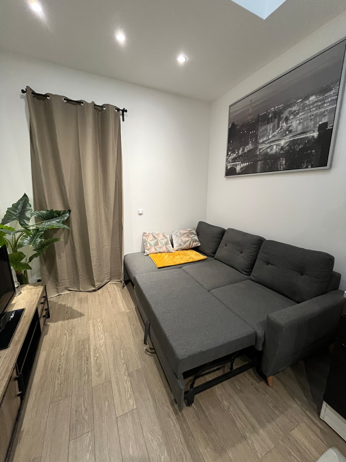 Top Airbnb: Beautiful T3, 6 people, Paris-Est, free parking in Bagnolet