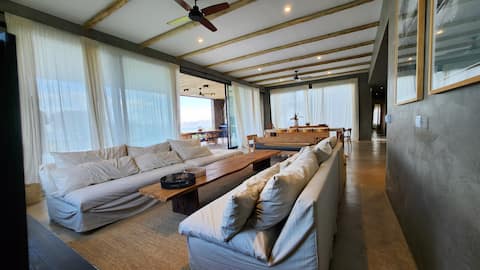 Impressive house with lake view in a private neighborhood