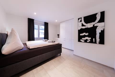 Attractive apartment in a great location!