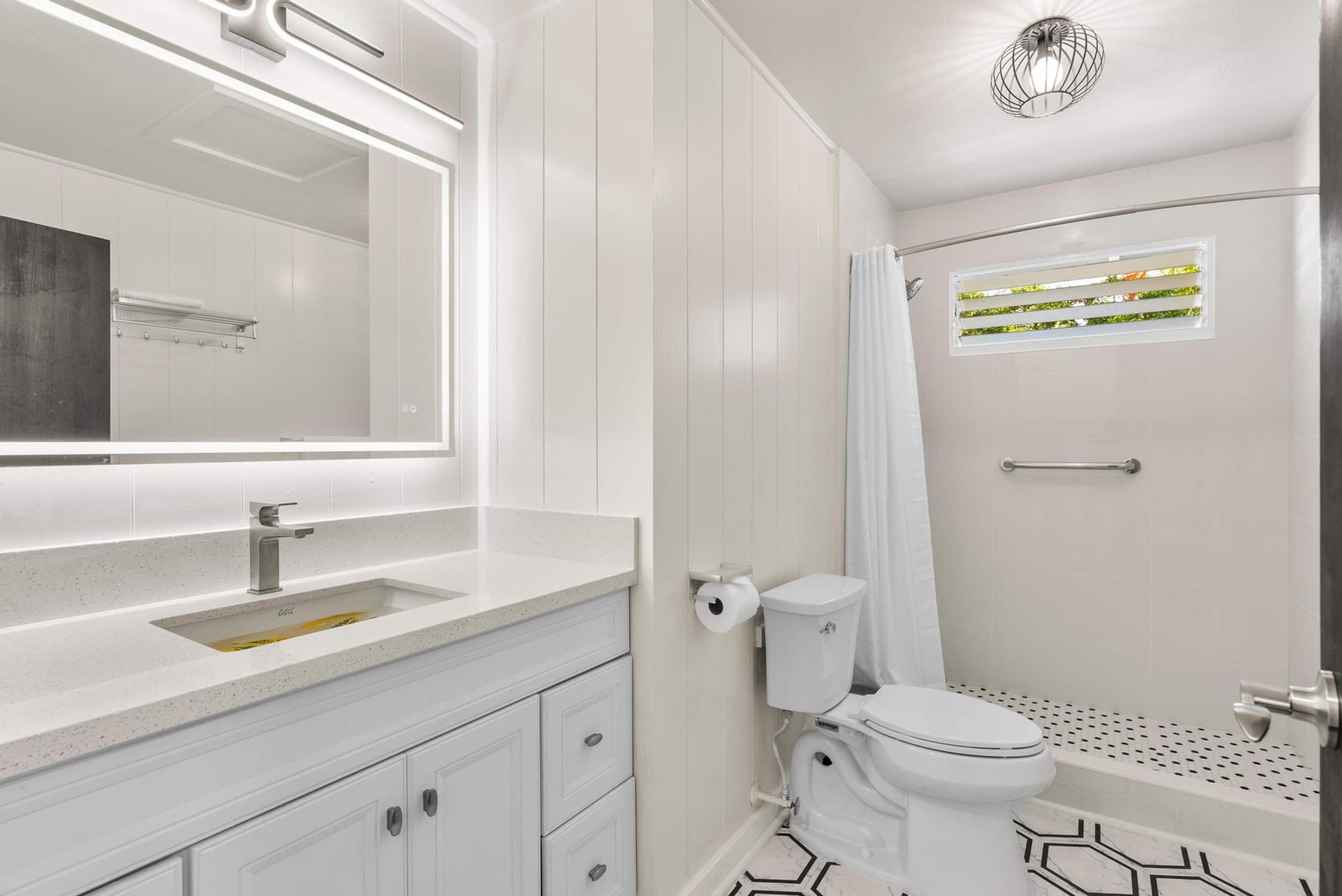 Home in Kailua-Kona · ★4.99 · 2 bedrooms · 2 beds · 1 private bath - Image 20