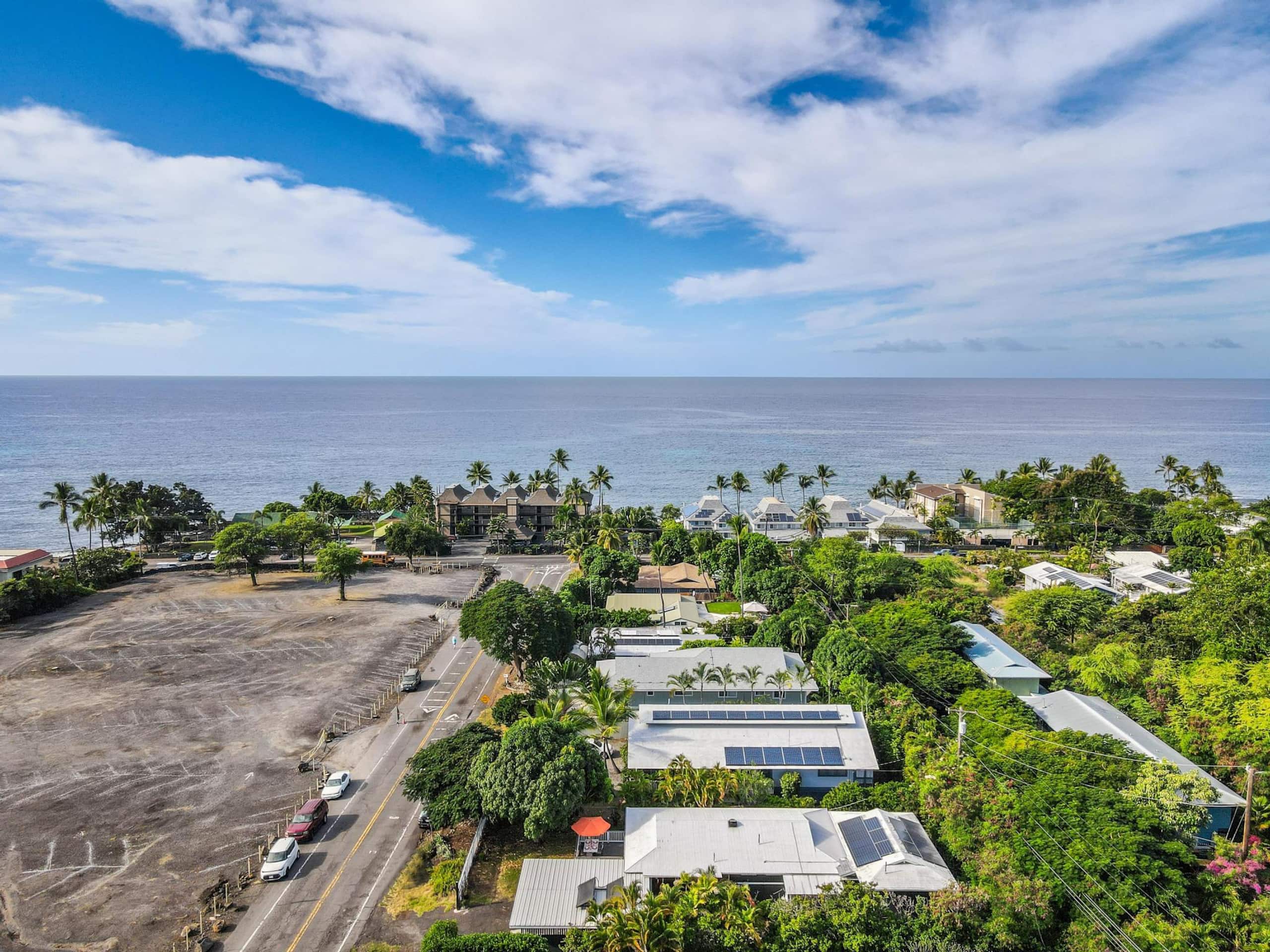 Home in Kailua-Kona · ★4.99 · 2 bedrooms · 2 beds · 1 private bath - Image 37