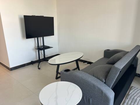 Top performing Airbnb: Spacious Studio Near Marina in Al Barsha South Fifth