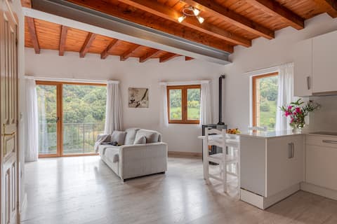 Special couples apartment with jacuzzi