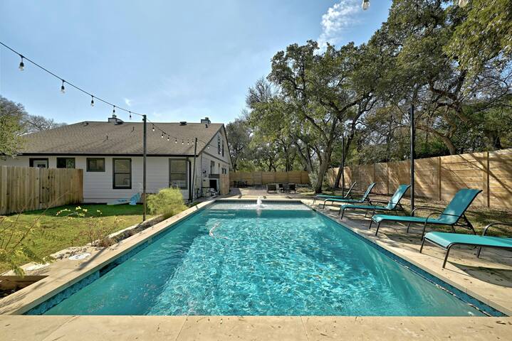 NEW* Hill Country Oasis wt Cool Pool & Fire-pit gallery image 3