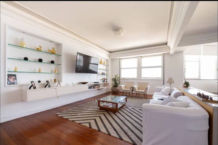 Apartamento de luxo Frente p/ Praia de Copacabana gallery image 3