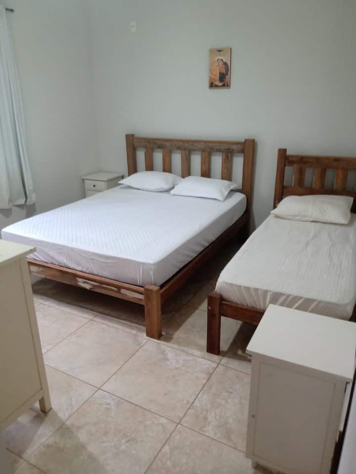 საძინებელი 2