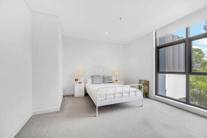 غرفة النوم 2