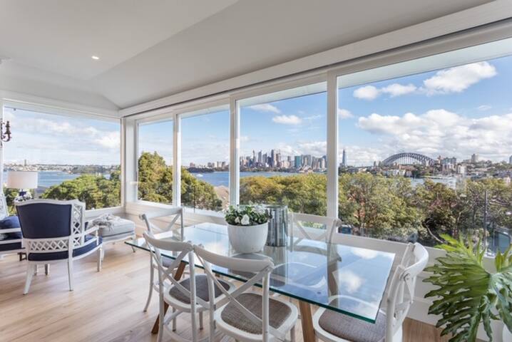 CREMORNE POINT HARBOUR VIEW HOME gallery image 3