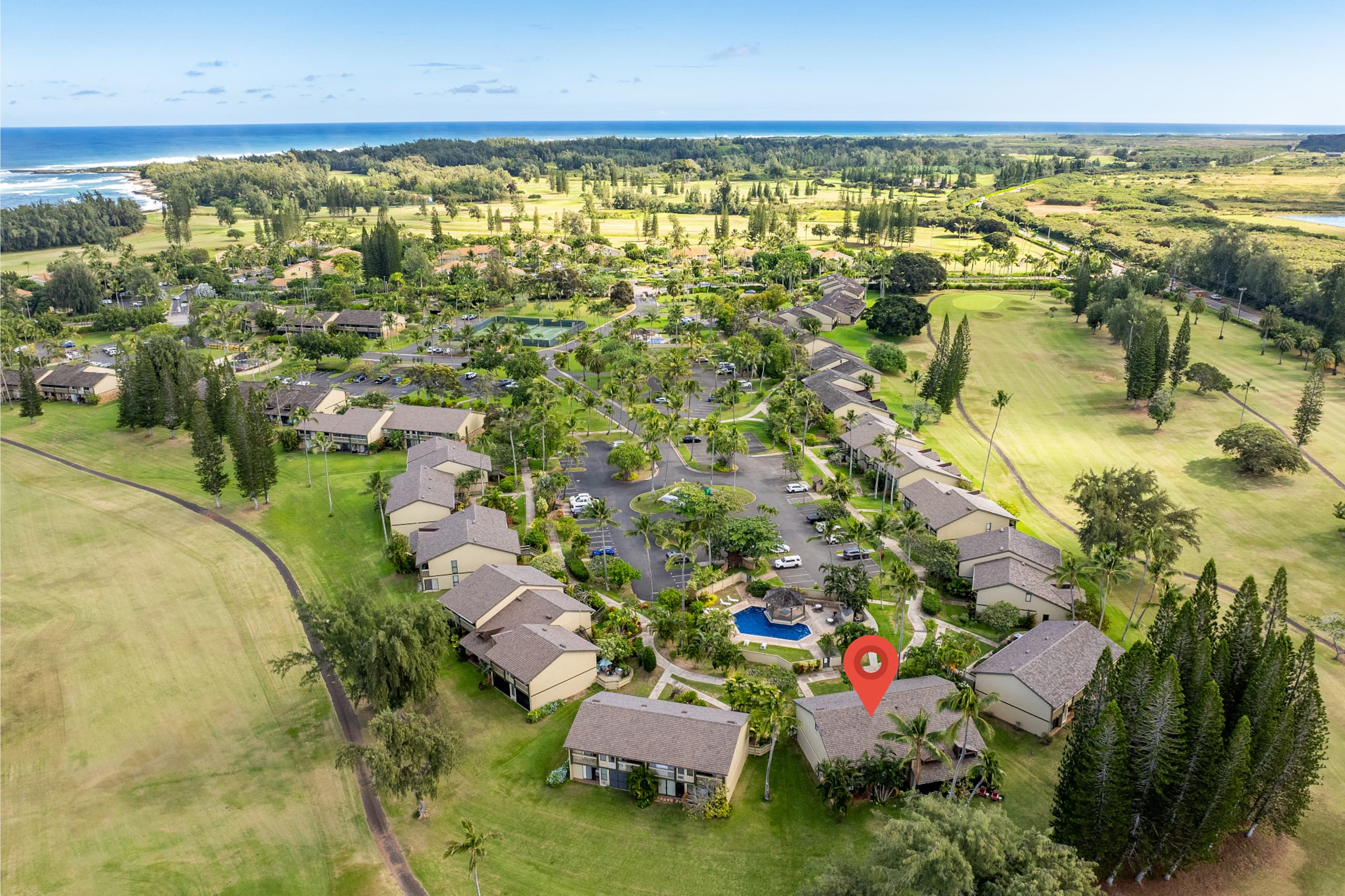 Home in Kahuku · ★4.79 · 2 bedrooms · 3 beds · 3 private baths - Image 30