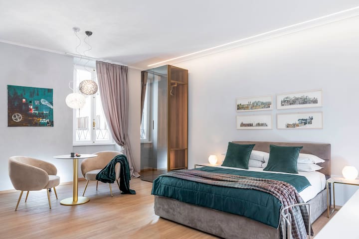 Design Apartment in Spanish Steps