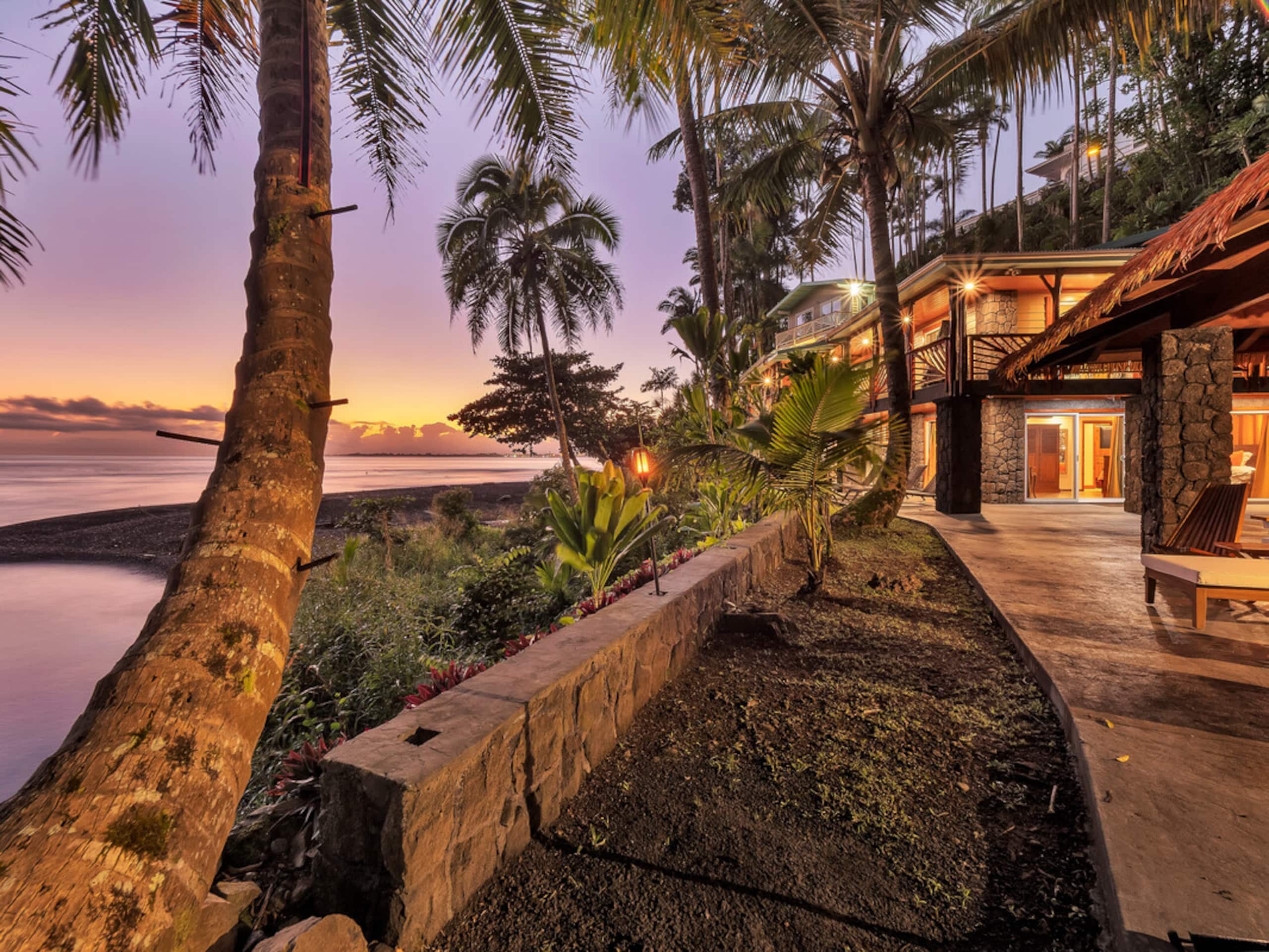 Home in Hilo · ★4.97 · 3 bedrooms · 4 beds · 3.5 baths - Image 1