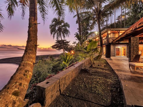 Oceanfront Estate: The Honolii Hale