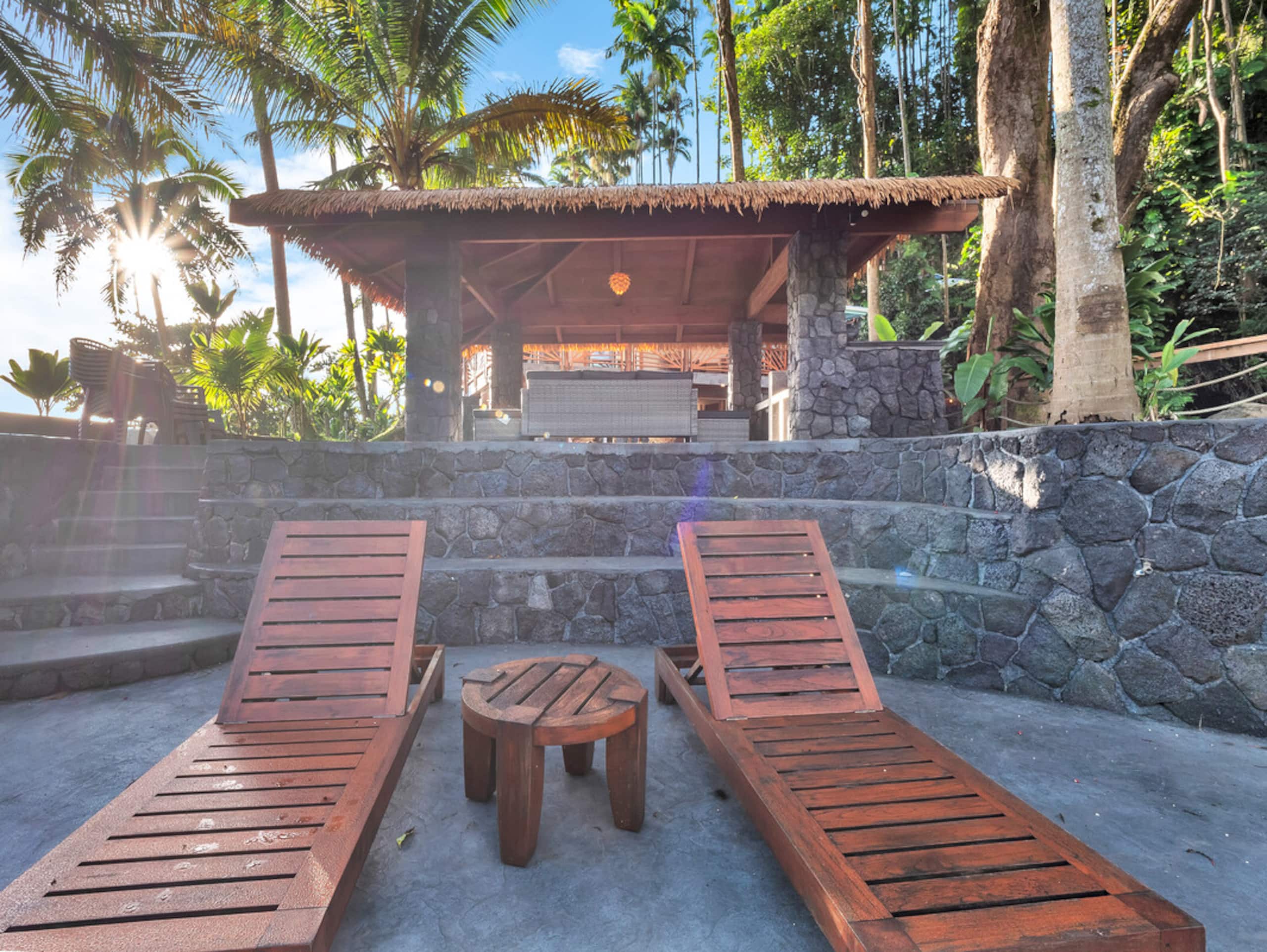 Home in Hilo · ★4.97 · 3 bedrooms · 4 beds · 3.5 baths - Image 32