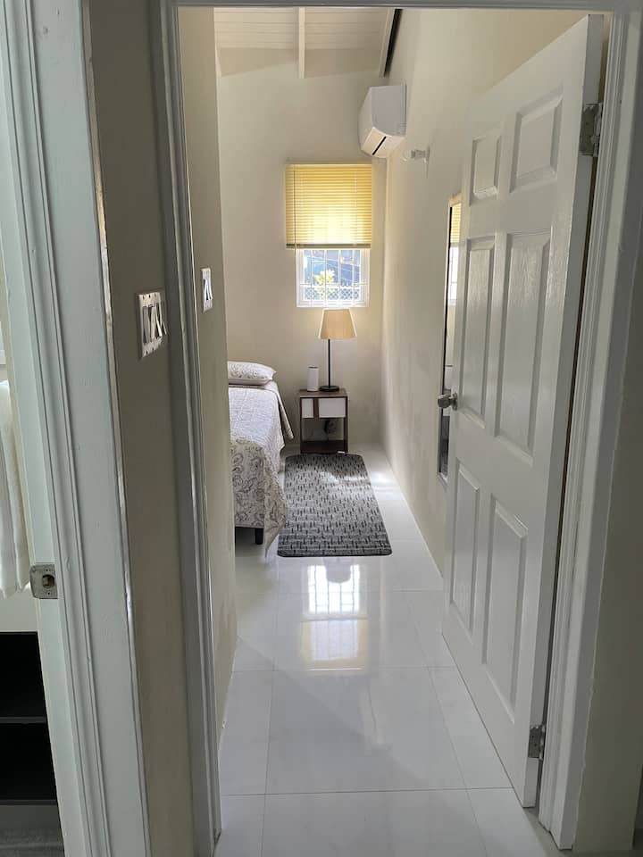 Entrada al dormitorio #2