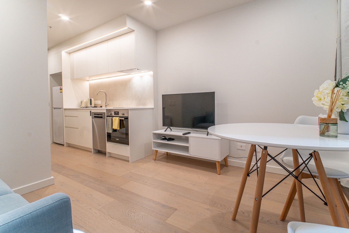 Central Cosy Studio With Pool 3