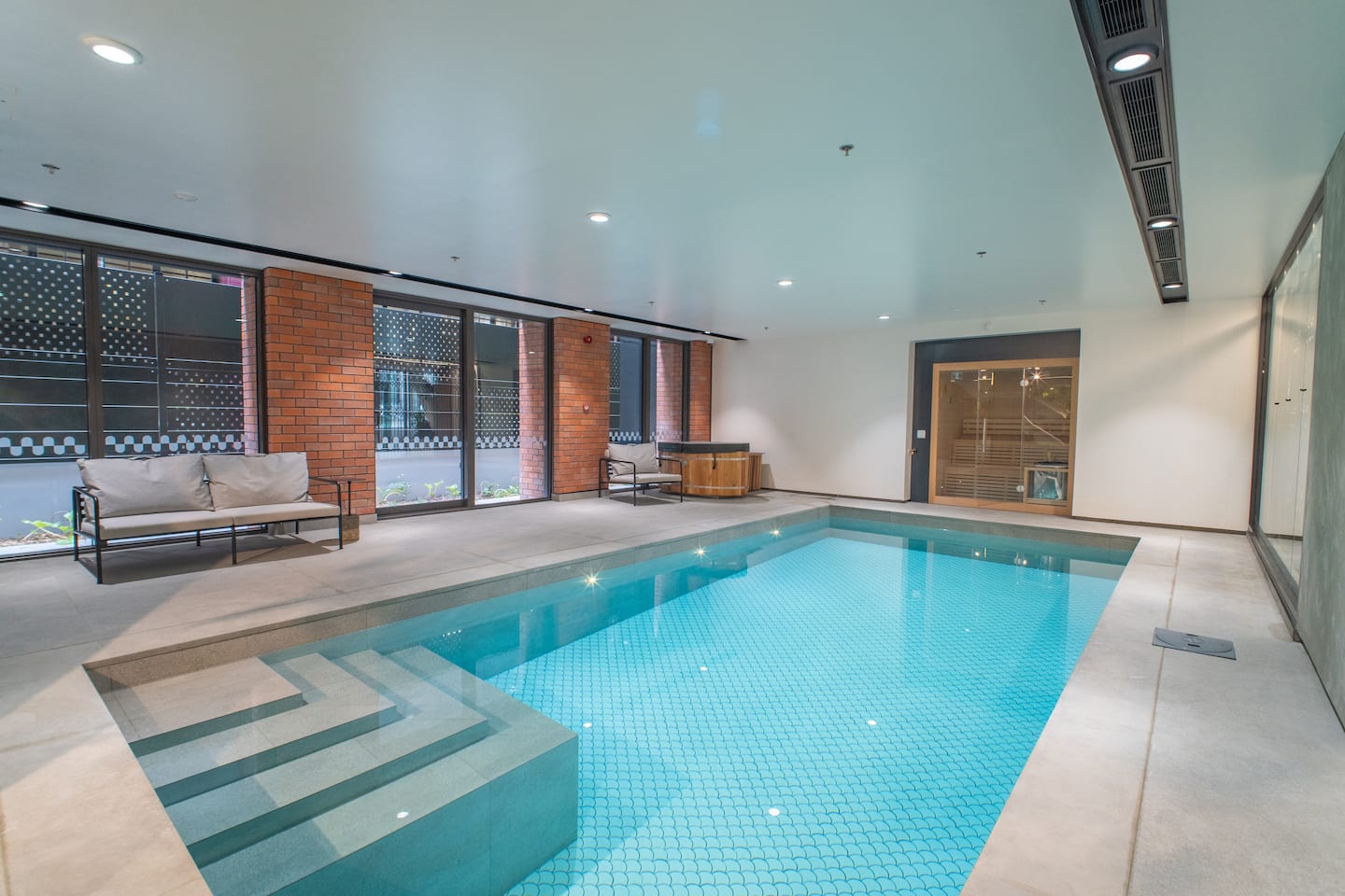 Central Cosy Studio With Pool 4