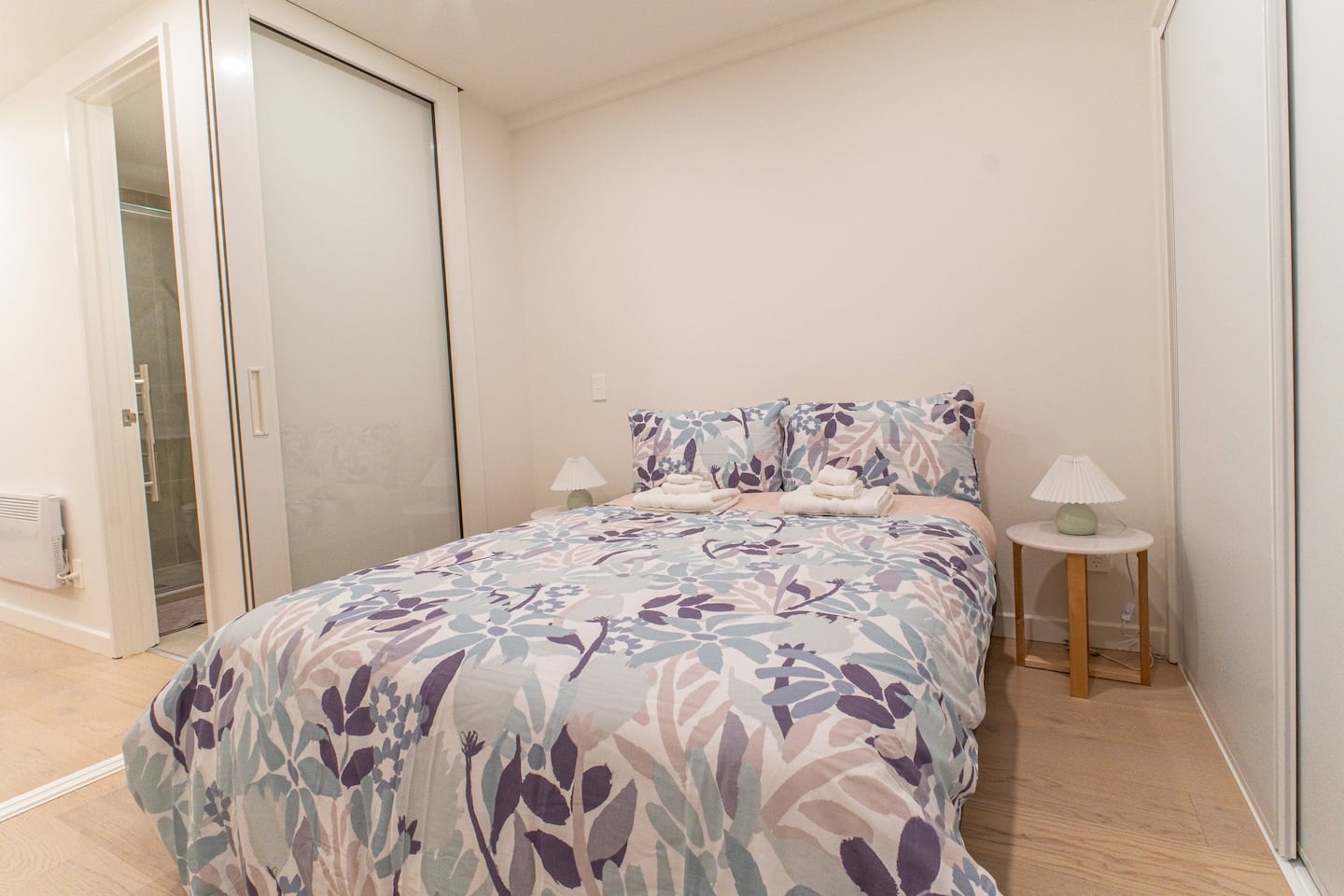 Central Cosy Studio With Pool 2