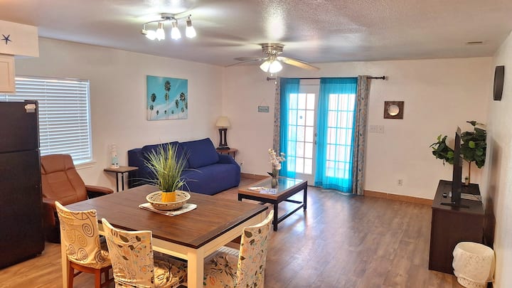 2 Bedroom Bayside Condo - 5 Min To Beach Access - South Padre Island, TX