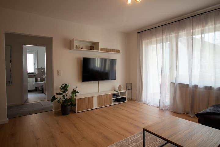 Glanzvoll, Moderne Wohnung - Aschaffenburg