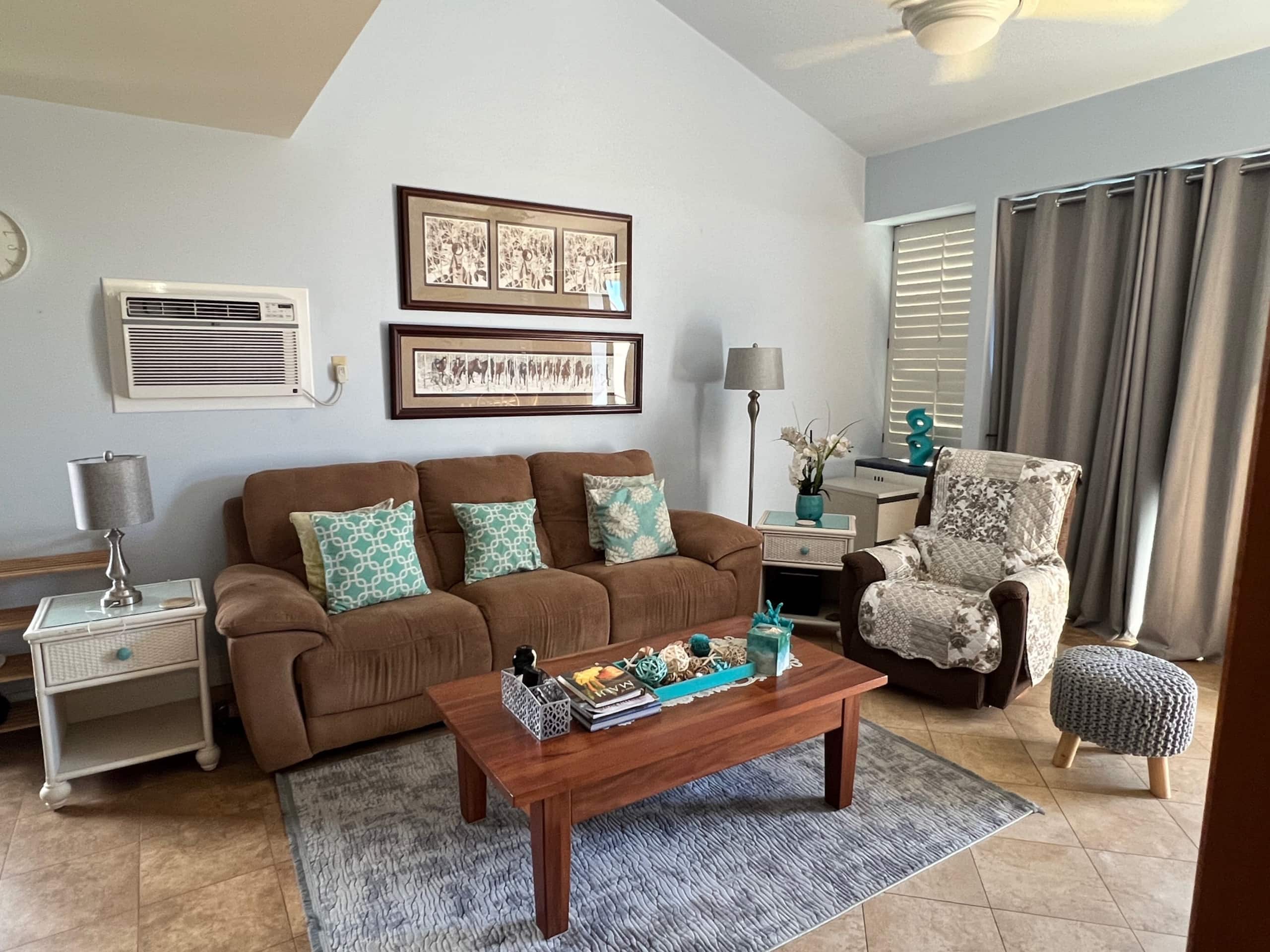 Condo in Kihei · ★5.0 · 2 bedrooms · 3 beds · 1 private bath - Image 2